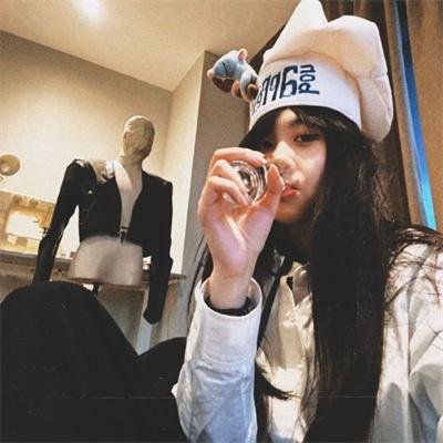 幸福的白天鹅